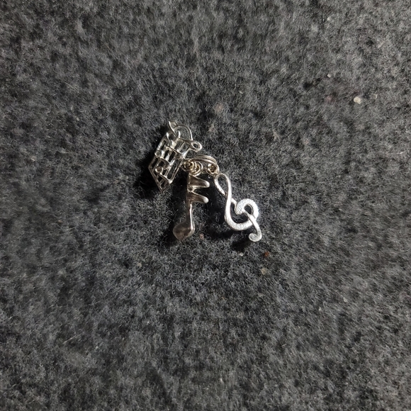 Random Sterling Silver Charms .925 Stamp - Picture 3 of 8